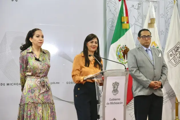 Nueva plataforma acerca becas para que jóvenes sigan estudiando: SEE 