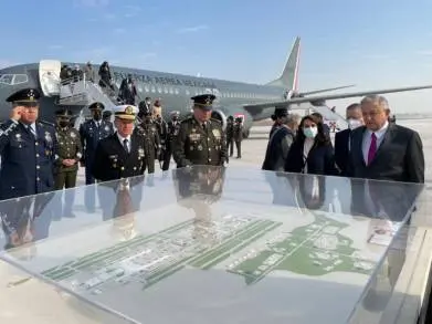 AMLO inaugura Base Aérea Militar No. 1 en Santa Lucía; construcción del Aeropuerto Felipe Ãngeles tiene avance del 50% 