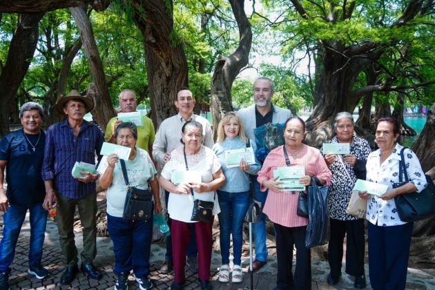 Semigrante fortalece el reencuentro familiar con entrega de visas en Tangancícuaro 