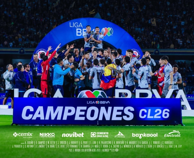 ¡Cruz Azul es campeón de la Liga MX! Derrota a los Pumas 2 goles Vs1. 