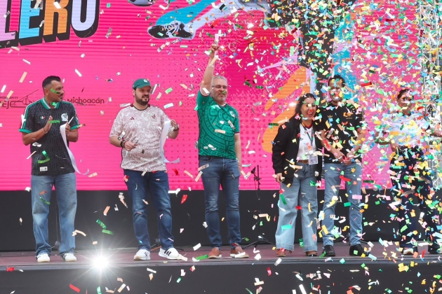 ¡Futbol mundialista llega a Morelia! Inaugura Ramírez Bedolla el Jalo Futbolero con Pantalla Gigante