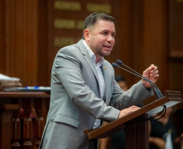 El Dip. Reyes Galindo entre los legisladores mejor evaluados de Michoacán: Congresistas