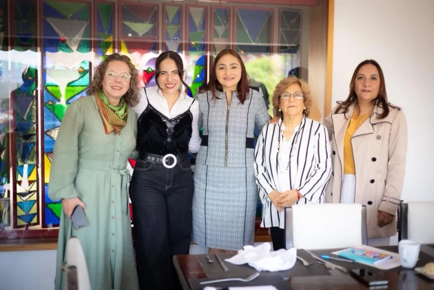 "El diálogo con las abogadas fortalece mejores leyes para Michoacán": Dip.Giulianna Bugarini 