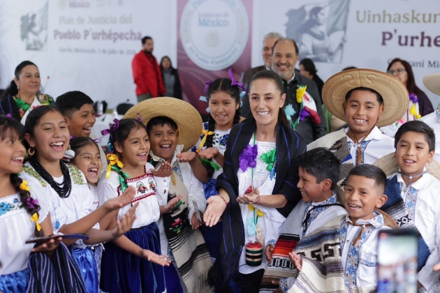 La Presidenta Claudia Sheinbaum Visita Cherán para dar Resultados a los Pueblos Purépechas de Michoacán 