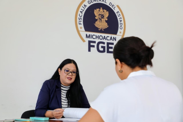 FGE brinda atención directa a 50 personas durante Jornada de Atención a Víctimas en Lázaro Cárdenas 