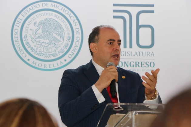 "Recepción de Hugo Aguilar a una de las partes pone en duda principio de imparcialidad": Dip. Baltazar Gaona