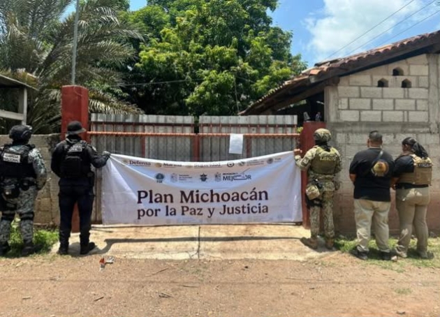 SSP apoya en cateo a la FGE, localizan 10 kg de Metanfetamina 