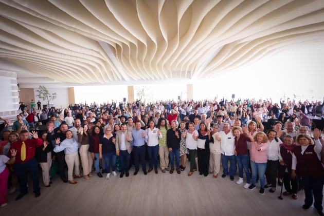 Torres Piña reúne a fundadores obradoristas y suma a la estructura de Celeste Ascencio a la defensa de la 4T 