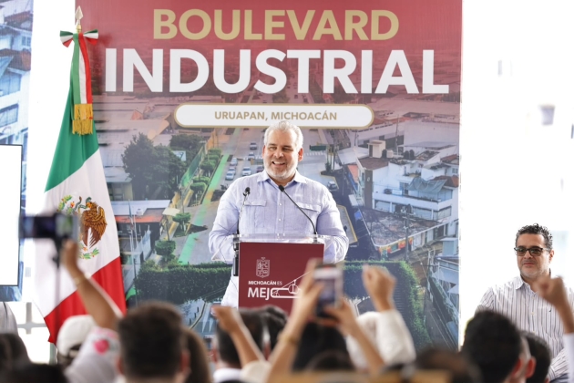 Con inversión 100% estatal, entrega Bedolla renovado el Boulevard Industrial en Uruapan 