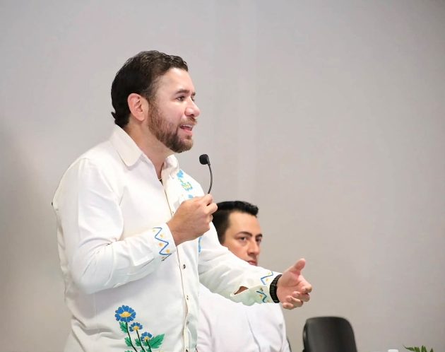 El Dip. Reyes Galindo Refrenda su compromiso con la salud pública en Múgica*