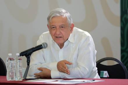 Avanza apoyo a damnificados por inundaciones en Tabasco y Chiapas; más de 200 mil familias acceden a apoyos de manera directa: AMLO 