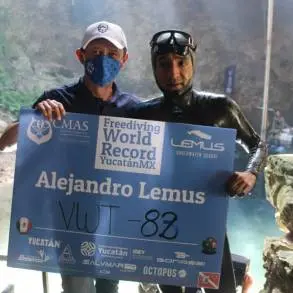 Desde Cenotillo, Alejandro Lemus bate tres récords mundiales 