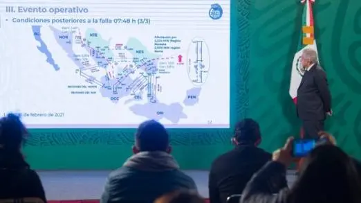 AMLO llama a la población a ahorrar energía eléctrica para garantizar suministro en el país 