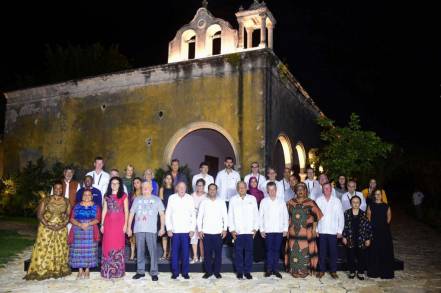 Justicia y atención a las causas de la violencia, claves para garantizar la paz, afirma Presidente de México en el Contexto de los Premios Nobel de la Paz en Mérida Yucatán 