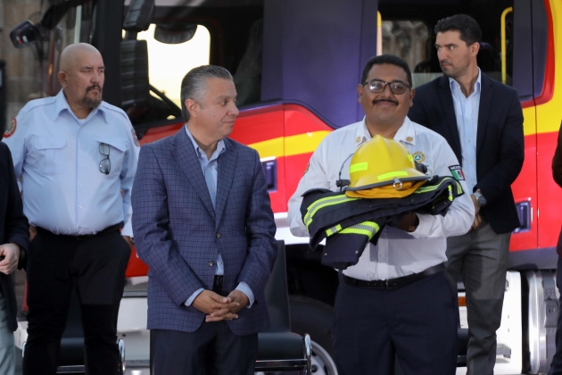Avanza Gobierno de Michoacán en la dignificación de los bomberos: Luis Navarro 