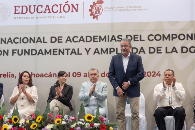 Impulsará Raúl Morón en el Senado consolidación de nuevo modelo educativo 