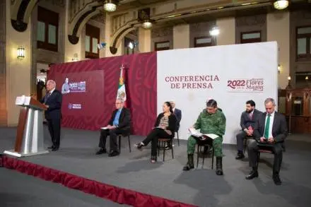 México suma ocho semanas consecutivas de epidemia a la baja; lo mejor es vacunarnos: AMLO 