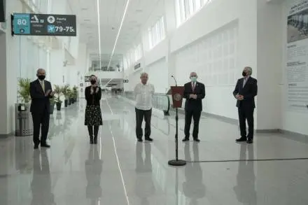 AMLO Inaugura ampliación de la Terminal LO 2 del AICM