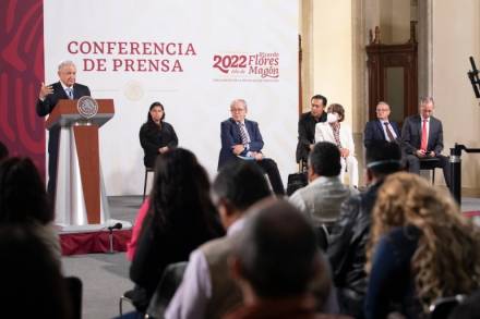 Anuncian vacunación contra COVID-19 para niñas y niños de 12 años; declaran fin de epidemia en México 