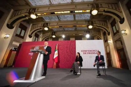 AMLO exhorta a Empresas No Esenciales a suspender labores durante Jornada Nacional de Sana Distancia