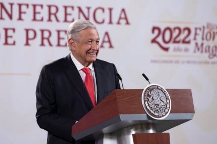 Médicos de Cuba ganarán el mismo sueldo que los mexicanos; el Plan de Salud para el Bienestar avanza con acuerdos: AMLO 