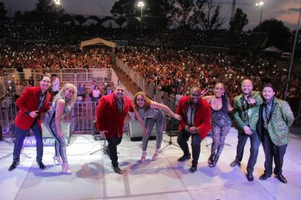 Todo un espectáculo de Ritmo y Música Popular Bailable los conciertos de la Autentica Santanera y Sonora Dinamita en el contexto del Festival Michoacán de Origen 