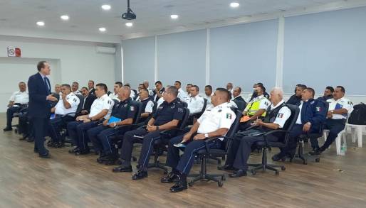 Personal de Guardia Civil recibe curso de profesionalización por parte de FGE 