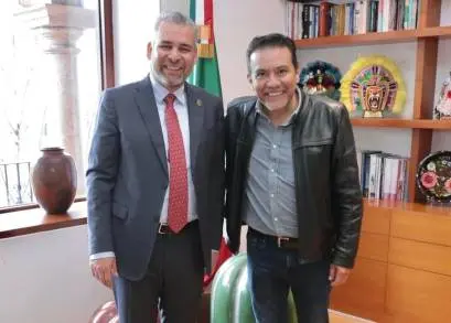 Tiempo Presente: La Opinión de Rubén Villa  