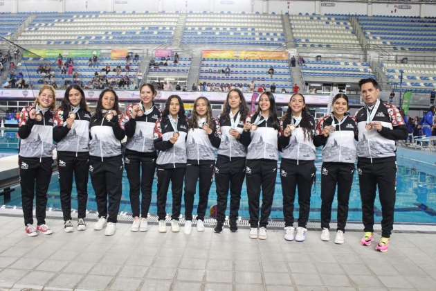 Equipo femenil de polo acuático de Michoacán gana bronce en Nacionales Conade 