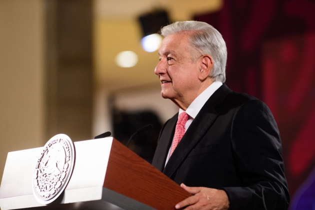 Bienestar distribuye 26.5 millones de tarjetas para pago de pensiones, becas y apoyos del Gobierno de la 4T: AMLO