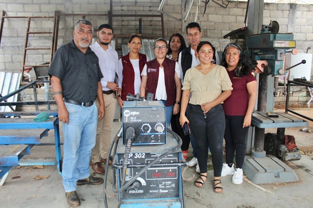 Icatmi equipa a los planteles Huetamo y San Lucas para mejorar capacitación laboral 
