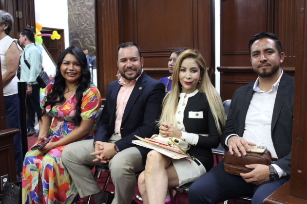 Belinda Hurtado realiza con éxito, Parlamento Infantil del Distrito 12 