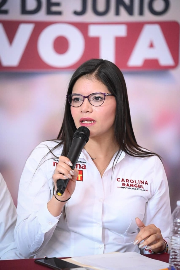 Solicita Carolina Rangel confrontación de ideas en debate del INE 