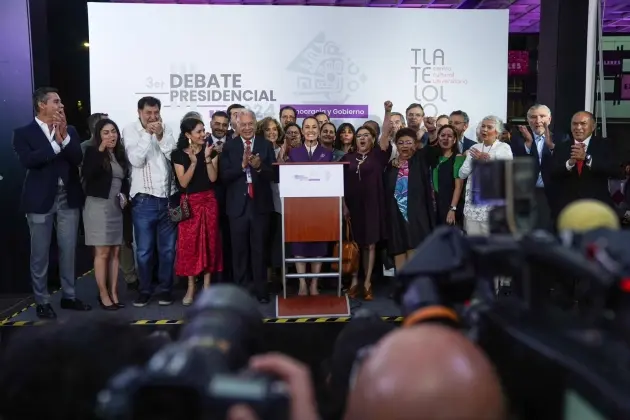 Claudia Sheinbaum se compromete a llevar a México por el Camino de la Paz y la Prosperidad  