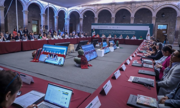 En Morelia, alistan autoridades calendario de próximo ciclo escolar 