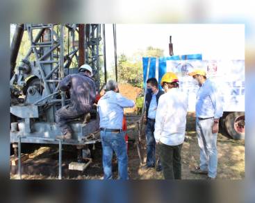 Arranca perforación de pozo de agua potable en El Fresno   