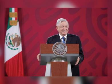 AMLO llama a mantener medidas preventivas ante COVID-19