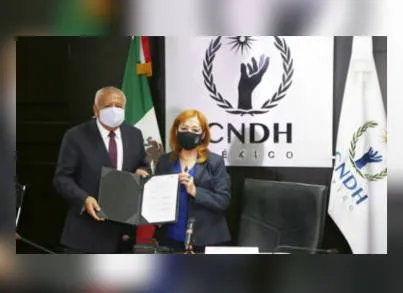 Establecen Instituto Nacional de Migración y CNDH convenio de colaboración en materia de derechos humanos en favor de personas migrantes 