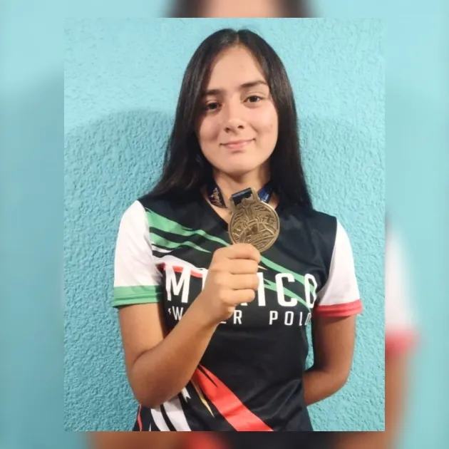 Ella es Melody Ramos, la joven michoacana que se la rifa en el polo acuático 