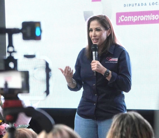 Ivonne Pantoja Rinde Informe Legislativo: compromiso y resultados por Zamora 