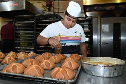 ARTICULO DE OPINIÃ“N: PAN DE MUERTOS DE MICHOACÃN UNA TRADICIÃ“N CENTENARIA 