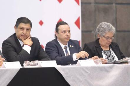 Hirepan Maya Comprometido con la Cultura de México Rindió su 1er Informe Legislativo