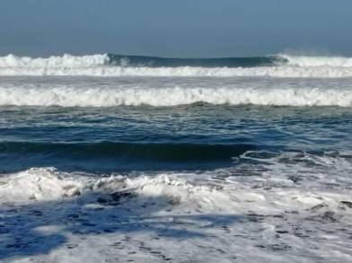 PCM pide extremar precauciones a bañistas y enrramaderos por mar de fondo 