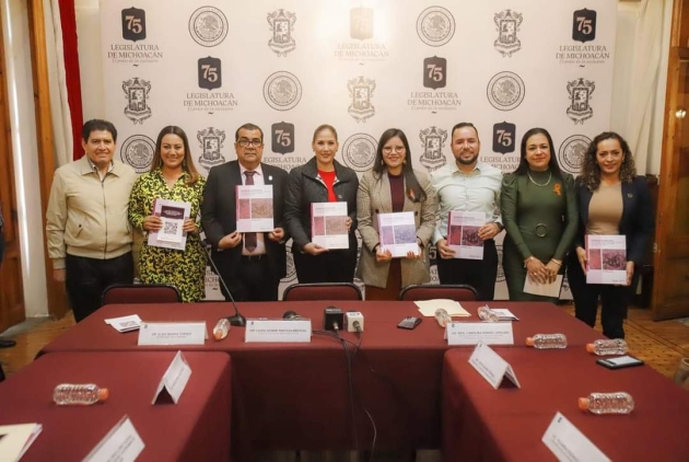 “Se entrega Informe  de Acciones del Sistema para Prevenir, y Erradicar la Violencia contá la Mujer 