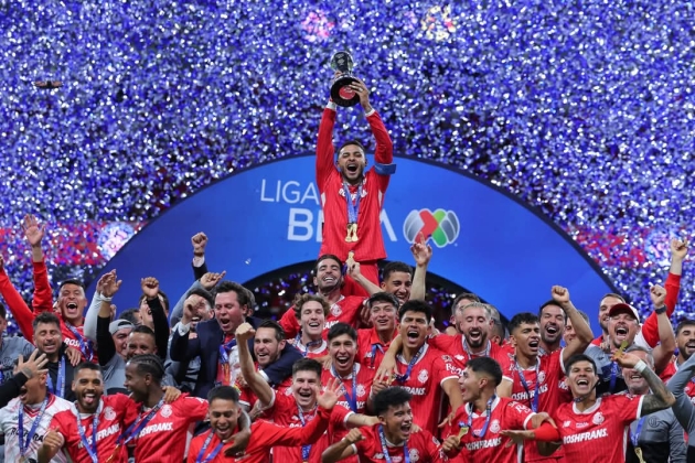 Los Diablos Rojos del Toluca vencen al América y se Coronan Campeones del Fútbol Mexicano 2025 