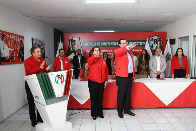 Rinde protesta Guillermo Valencia para un nuevo periodo al frente del PRI Michoacán 