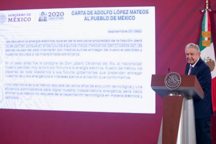 AMLO analiza reforma para priorizar interés de la nación en materia energética