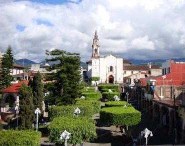 Fiesta y cultura, así es el Domingo de Ramos en Peribán 