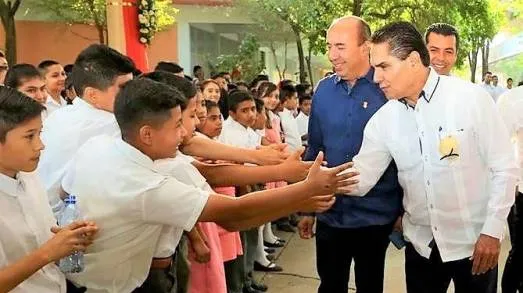 Siempre seré un aliado de la educación y de los maestros: Silvano Aureoles