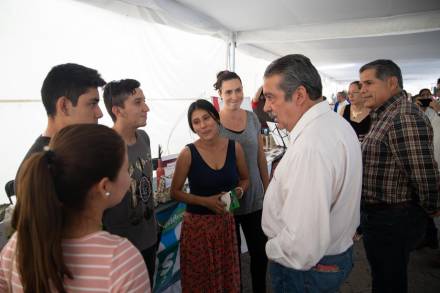 Inauguran la primera Feria de Economía Social  y Solidaria en  Plaza Valladolid. 